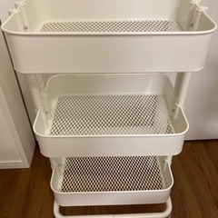 【お譲り先決定しました】IKEA ロースコグ ワゴン　白