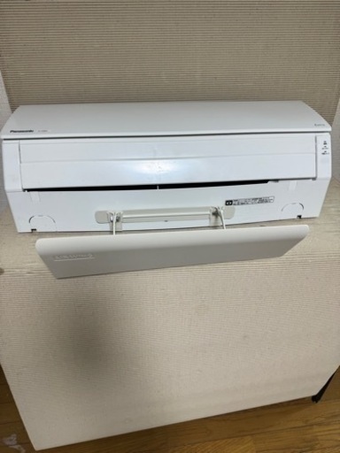 AIR WING付き家庭用ルームエアコン　6畳用