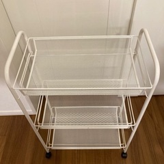 【お譲り先決定しました】IKEA HORNAVAN ホールナヴァン ワゴン　白の画像