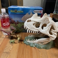 ↓【中古】Schleich★巨大恐竜の残骸トラップ⁈フィギュア