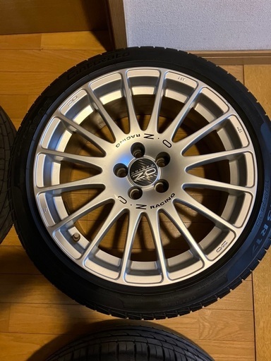 OZレーシング　スーパーツーリズモ17インチ