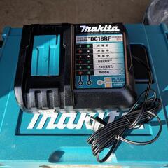 マキタ バッテリー充電器の画像