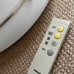 シーリングライト　リモコン付きの画像