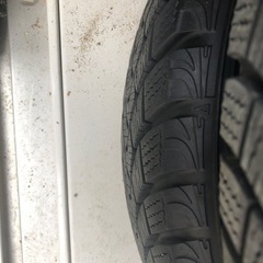 車のパーツ タイヤ、ホイールの画像