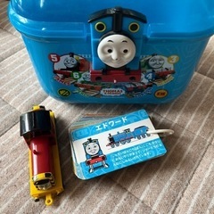 お渡し先決定トーマスセット