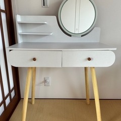 家具 ドレッサーの画像