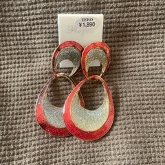 ピアス