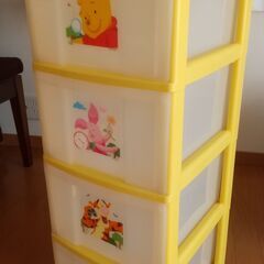 ディズニー　プーさん　収納引き出し　４段　30.5×36.5×高さ81cm　の画像