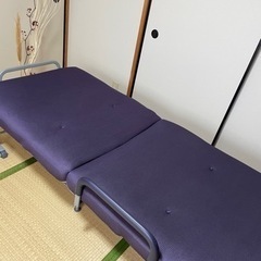 【お引き渡し者決定】シングル折り畳みベッド