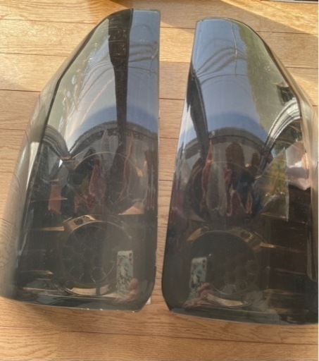 70ノア・ヴォクシー前期後期 エムブロ製のテールランプ