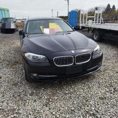 値下げ　BMW   523   I　(税金、車検2年付き)