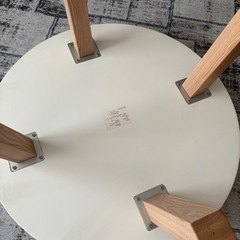 家具 テーブル の画像