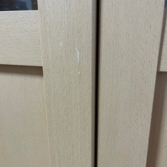 天然木 食器 収納棚 本棚 食器収納 台所収納 おしゃれ キッチンラック 北欧 ナチュラル ブラウン 扉付き ガラス扉 開き扉 引出し付き タンスの画像