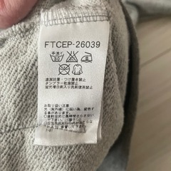 服/ファッション パーカー レディースの画像