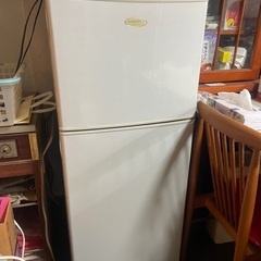 冷蔵庫、炊飯器、レンジなどもろもろお譲りします！の画像