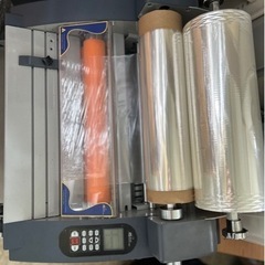 業務用ラミネーター