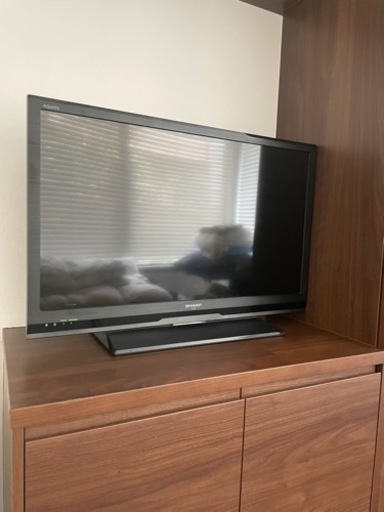超美品液晶テレビ　❶