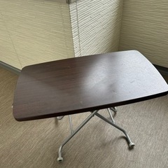 折りたたみ　高さ自在　テーブル