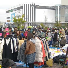 ５月２５日（土）・２６日（日）「越谷レイクタウン駅前広場　フリー...