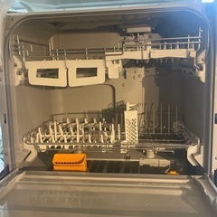 リサイクルショップ購入後未使用クリーニング済み　食器洗い機乾燥機の画像