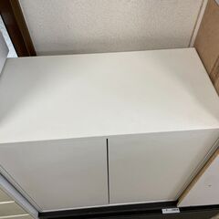 棚　No.11130　ホワイト　IKEA　2段　【リサイクルショップどりーむ荒田店】の画像