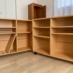 【受け渡し予定者決定しました】キャスター付き押入れ収納の画像