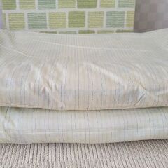 敷パッド×１、敷布団×２の画像