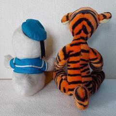 ディズニー　ドナルドダック&ティガー ヴィンテージぬいぐるみセットの画像