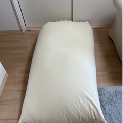 ヨギボ　max