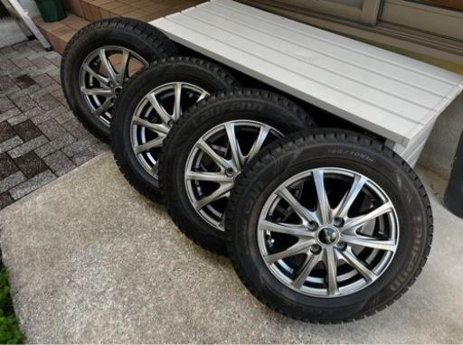 【美品】165/70/14 スタッドレスタイヤ4本セット(ホイール付)