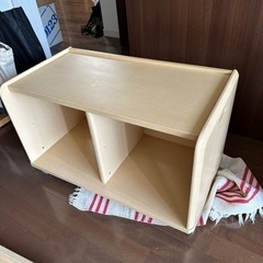 机、椅子、高さ可動式の画像