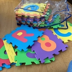 【お話し中です】
ジョイントマットの画像