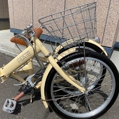 自転車 折りたたみ自転車の画像