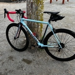 キャノンデールcannondale supersix evo 2017自転車  ロードバイクの画像