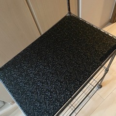 【無料で差し上げます！7日希望】スチールラックの画像