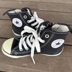 converseスニーカー19cmの画像