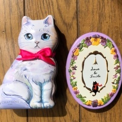 かわいい猫柄のお菓子缶2個セット(缶のみ)