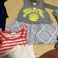 子供用品  100サイズ　夏服　Tシャツ、ワンピースの画像