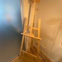 木製イーゼル