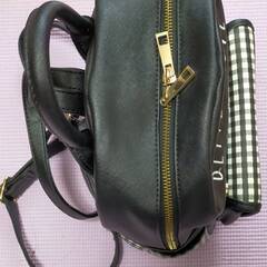 可愛いミニーリュックバッグの画像