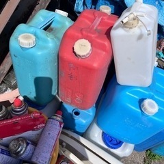 ポリタンク