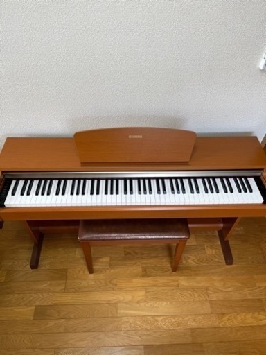 電子ピアノ