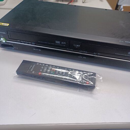 TOSHIBA　ビデオ　DVDプレーヤー　SD-V800　リモコン