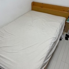 セミダブルベッド【最終値下げ】