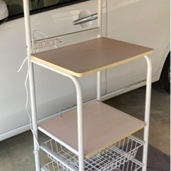 【値下げ】キッチンラック　キッチン台　コンセントあり