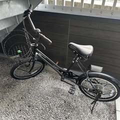 自転車 黒 空気入れ付き