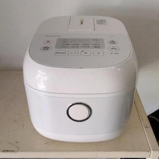 0407-137 TOSHIBA 炊飯器