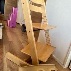 ストッケ　トリップトラップ　ナチュラルカラーの画像