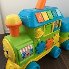 おもちゃ 自動車　汽車の画像