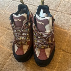TrekSta(トレクスタ) シューズ